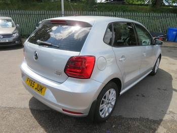 Used Volkswagen Polo 2015 for sale - 78782706: Photo
