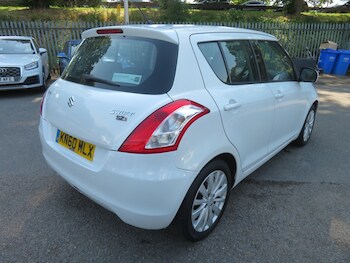 Used Suzuki Swift 2010 for sale - 78954312: Photo