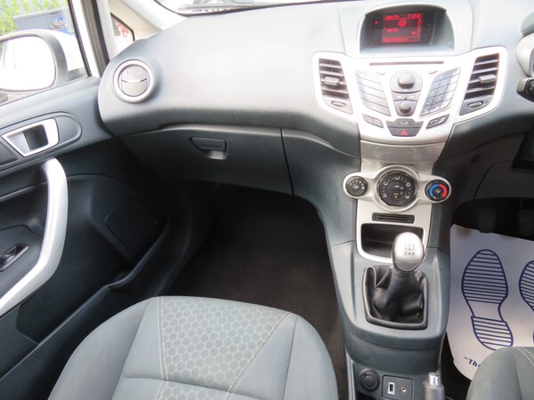 Used Ford Fiesta 2012 for sale - 74943617: Photo 14