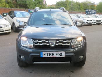 Used Dacia Duster 2017 for sale - 79612021: Photo