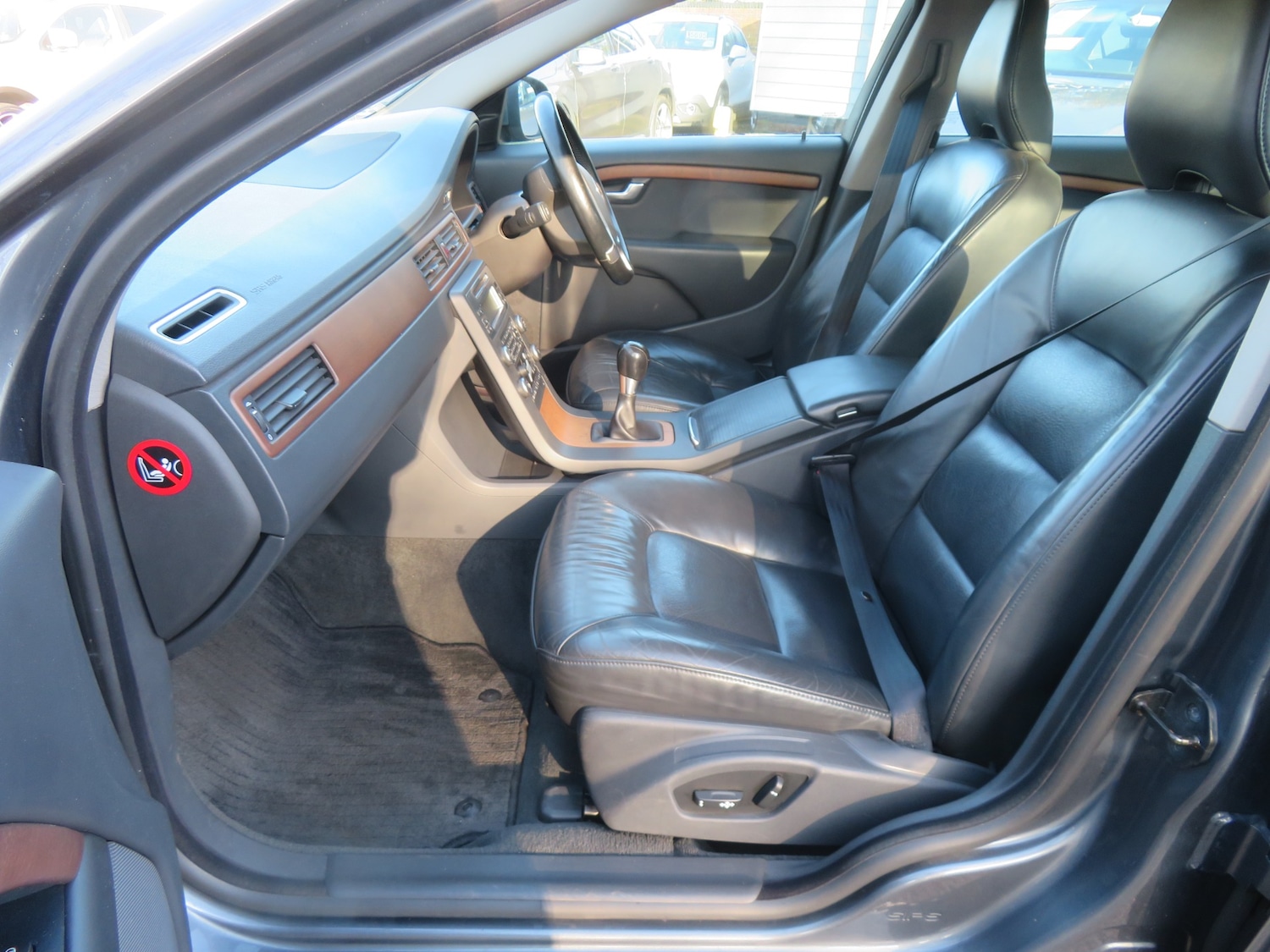 Used Volvo V70 2009 for sale - 76656522: Photo 11