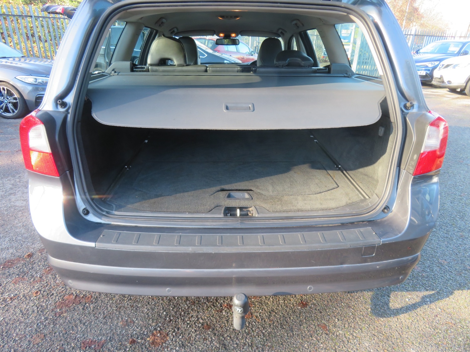 Used Volvo V70 2009 for sale - 76656522: Photo 13