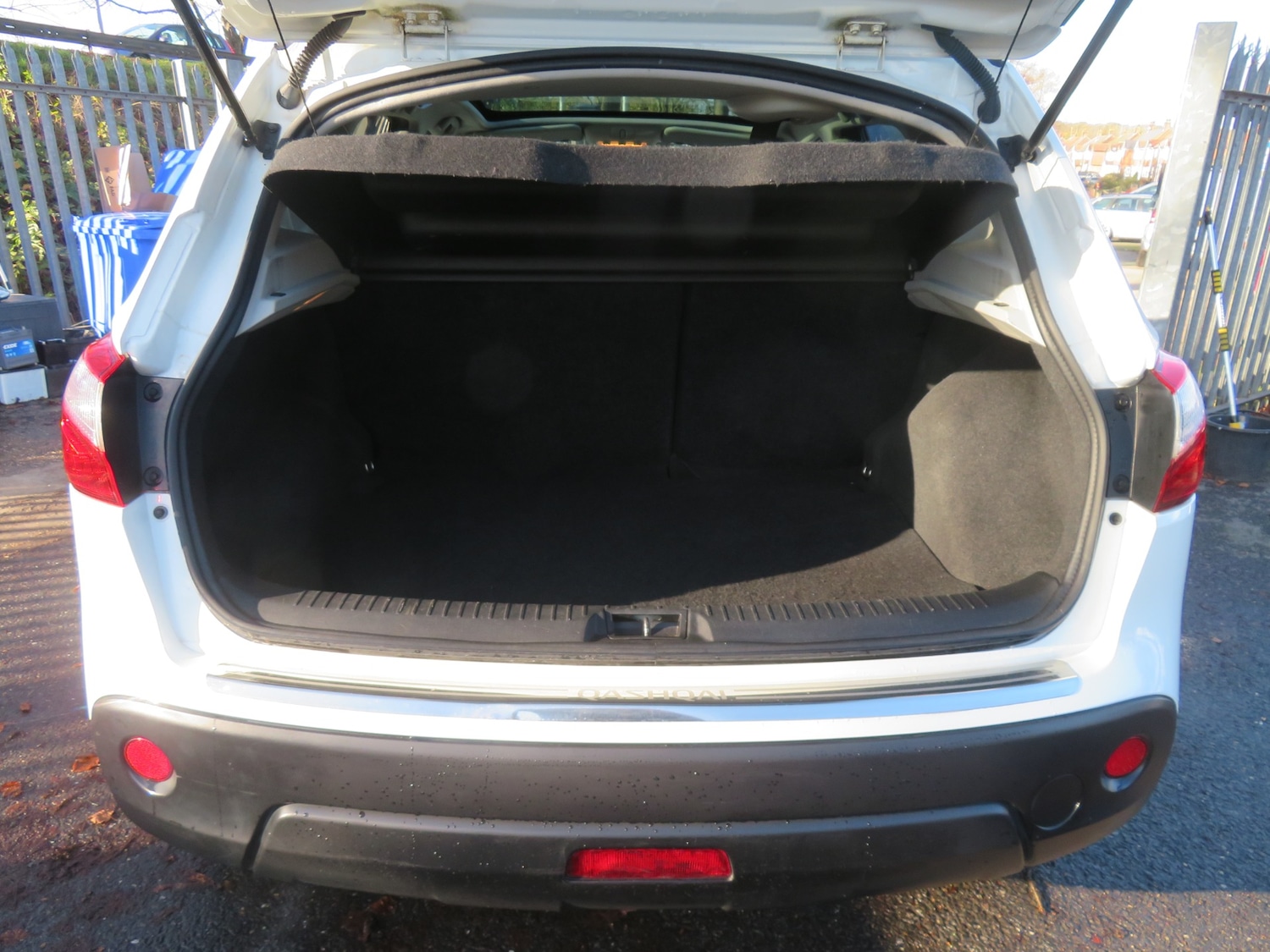 Used Nissan Qashqai 2013 for sale - 76643759: Photo 13