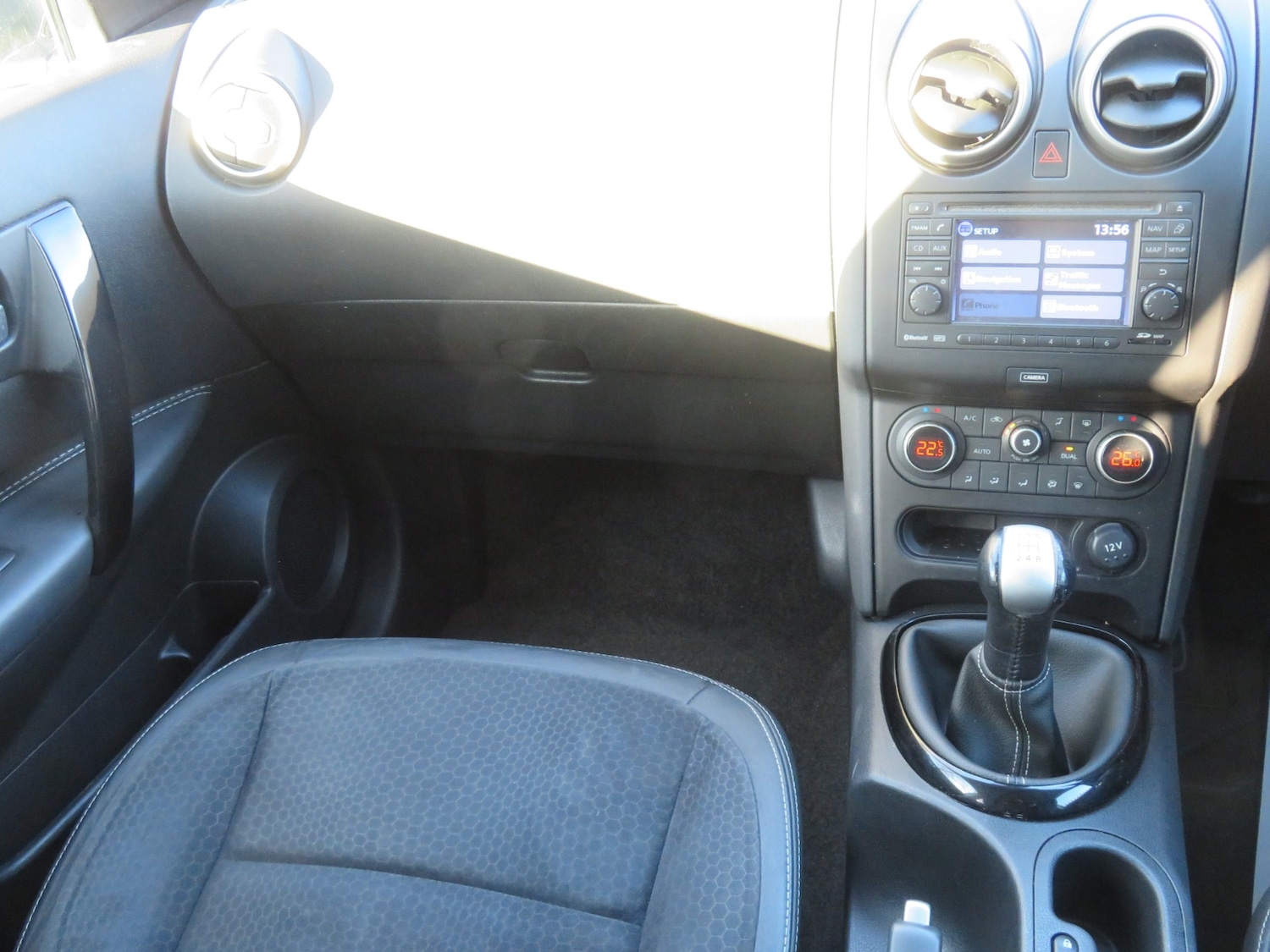 Used Nissan Qashqai 2013 for sale - 76643759: Photo 15