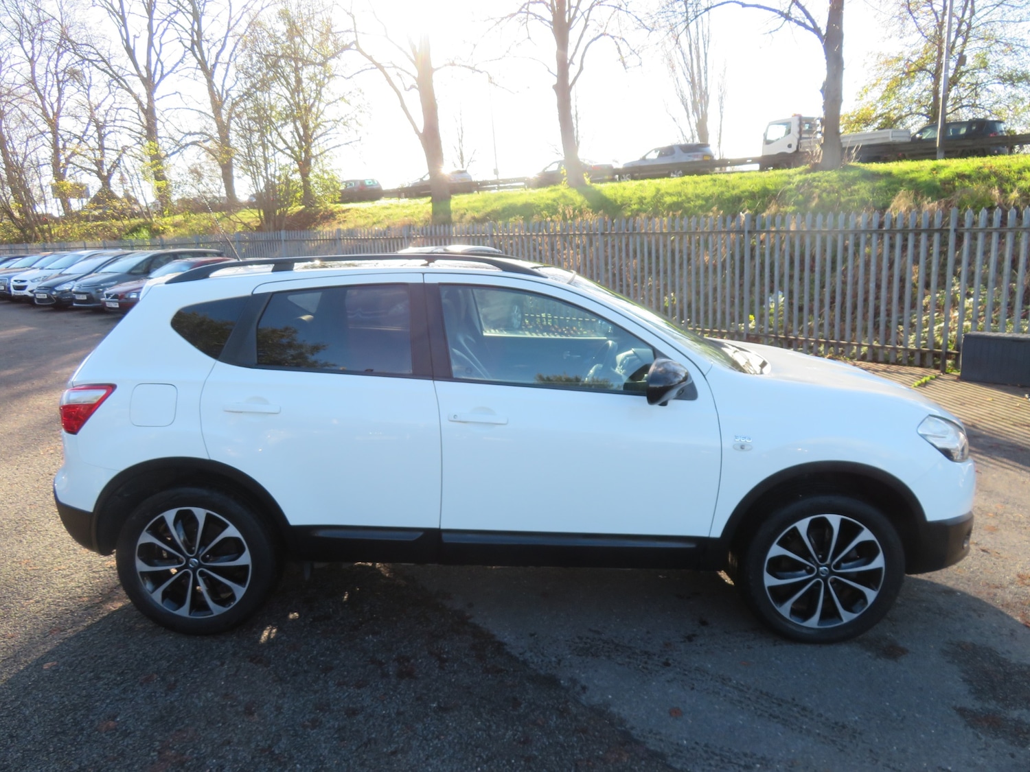 Used Nissan Qashqai 2013 for sale - 76643759: Photo 3