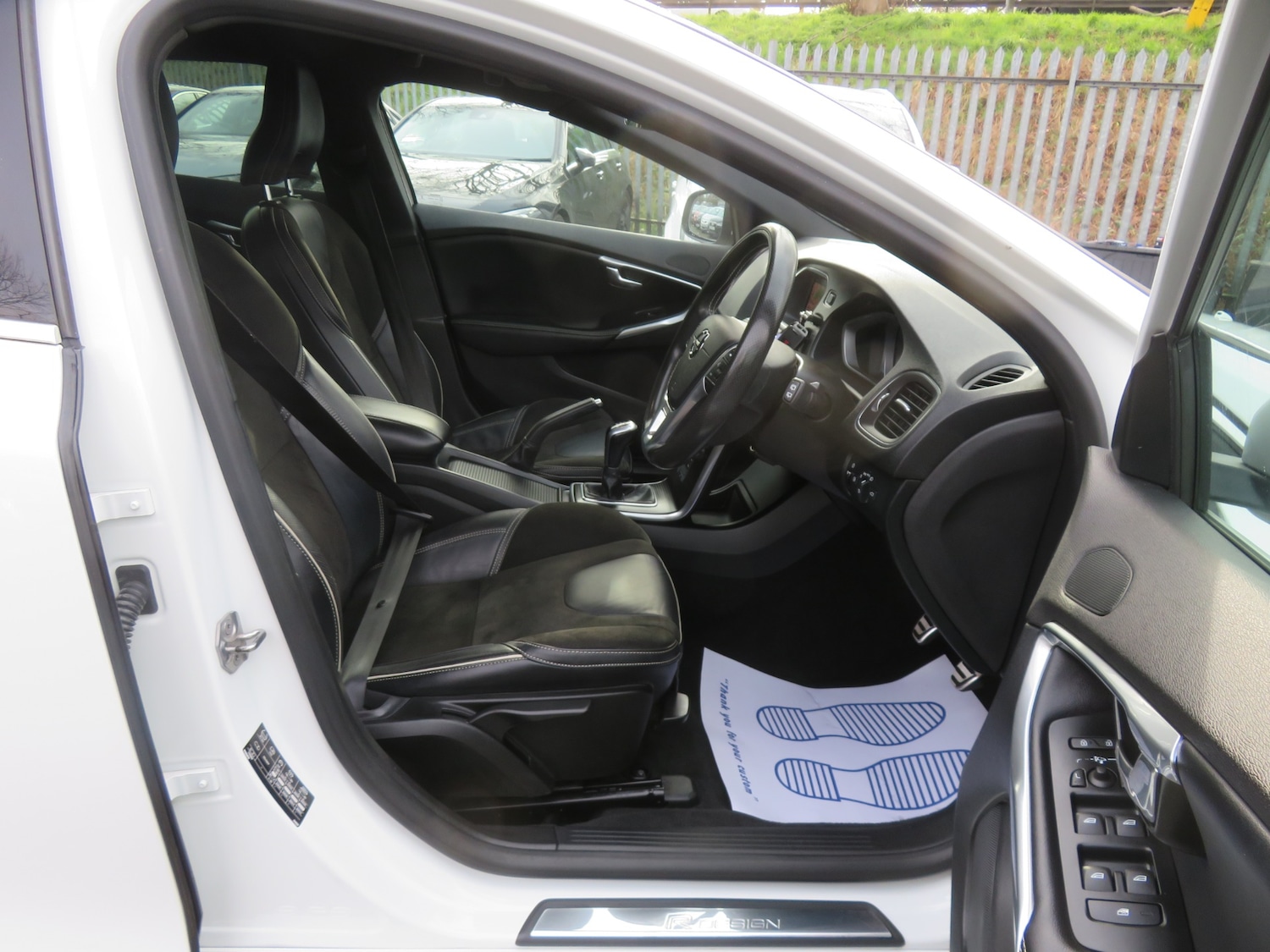 Used Volvo V40 2017 for sale - 77584716: Photo 14