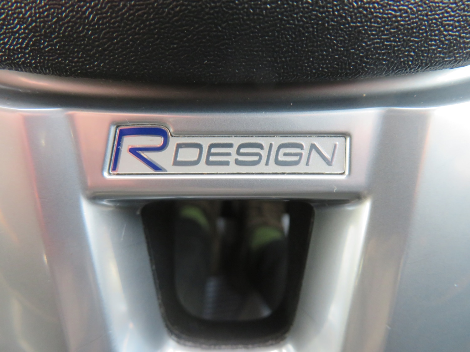 Used Volvo V40 2017 for sale - 77584716: Photo 32