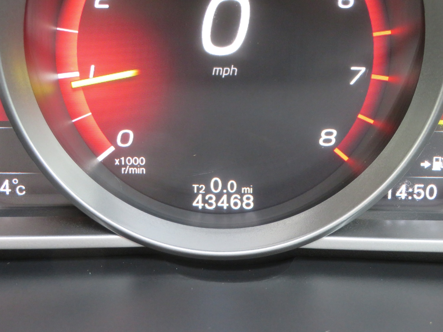 Used Volvo V40 2017 for sale - 77584716: Photo 35