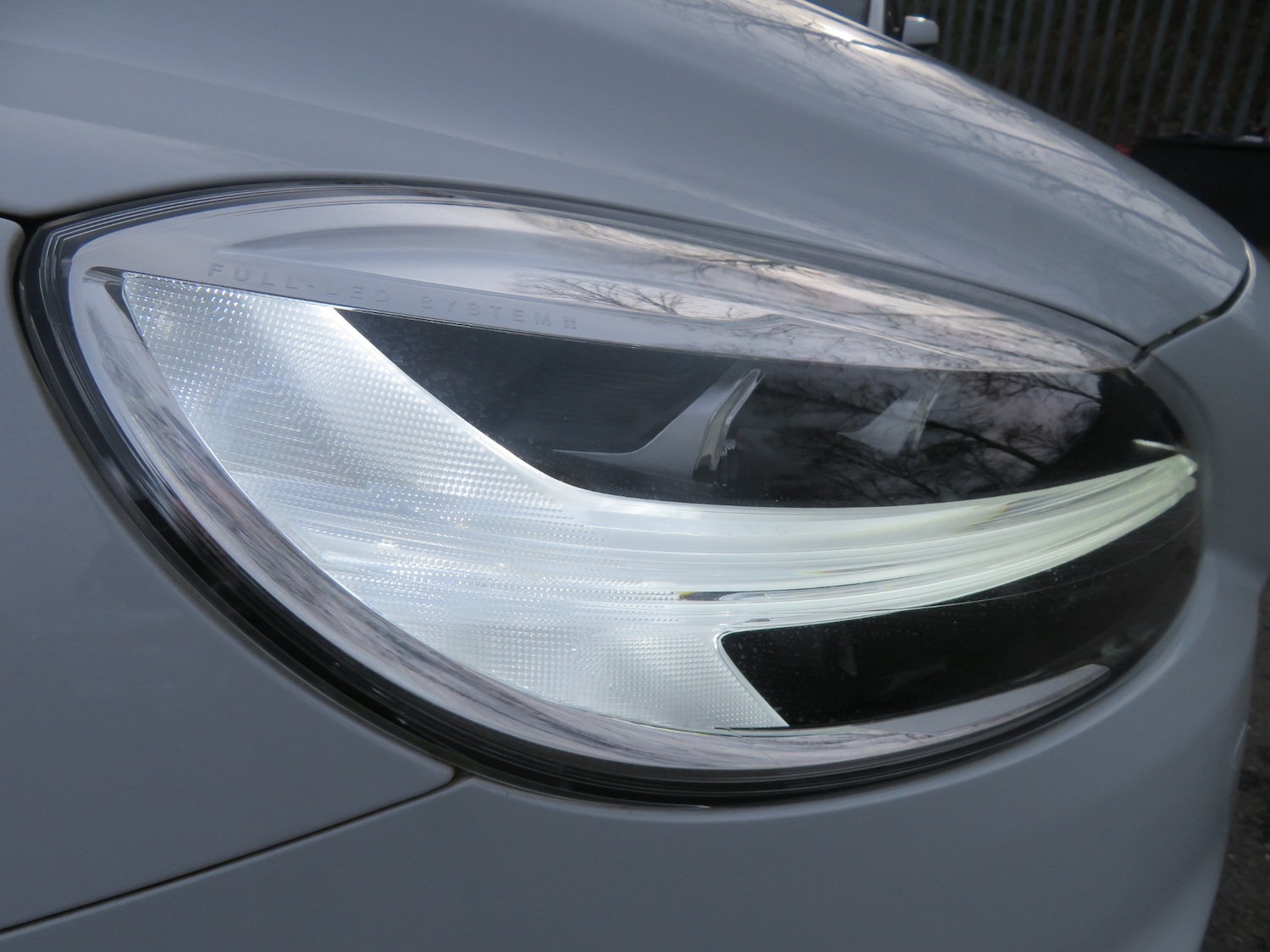 Used Volvo V40 2017 for sale - 77584716: Photo 36