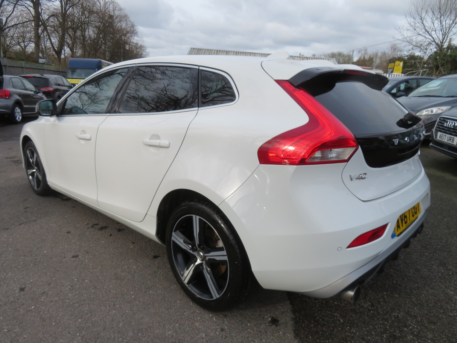Used Volvo V40 2017 for sale - 77584716: Photo 7