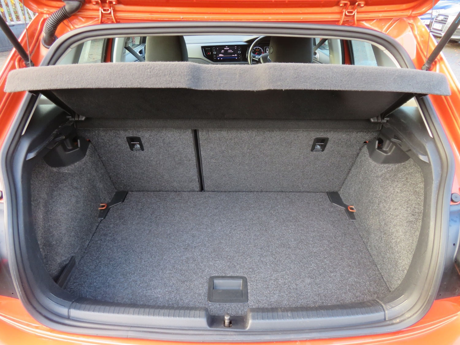 Used Volkswagen Polo 2019 for sale - 76894953: Photo 7