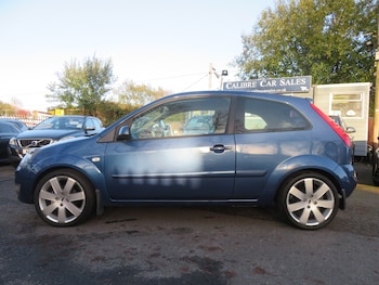 Used Ford Fiesta 2008 for sale - 76606020: Photo