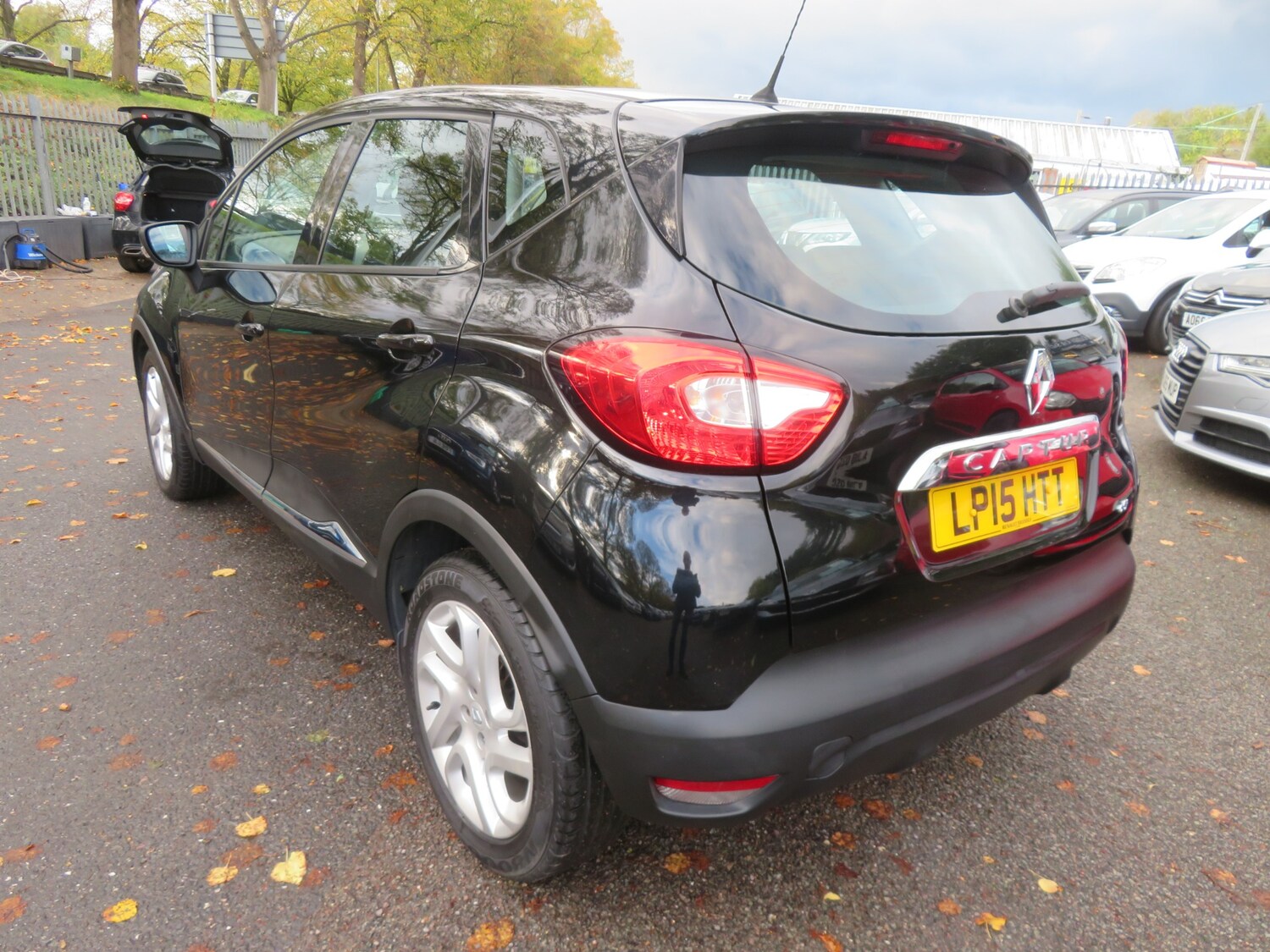 Used Renault Captur 2015 for sale - 76358375: Photo 6