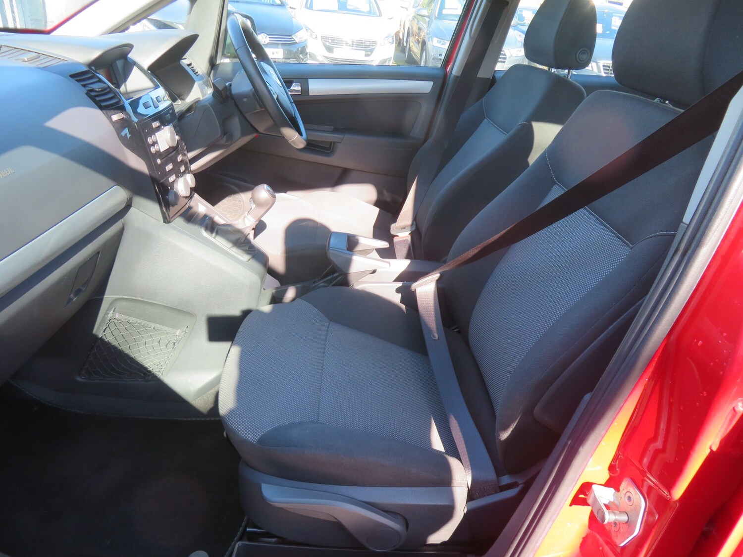 Used Vauxhall Zafira 2013 for sale - 77976900: Photo 10