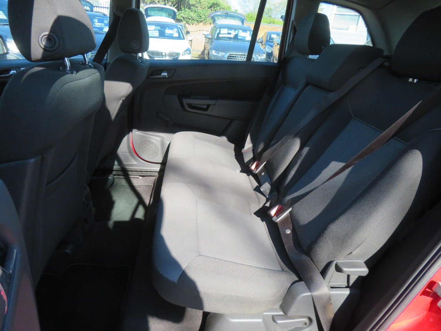 Used Vauxhall Zafira 2013 for sale - 77976900: Photo 11