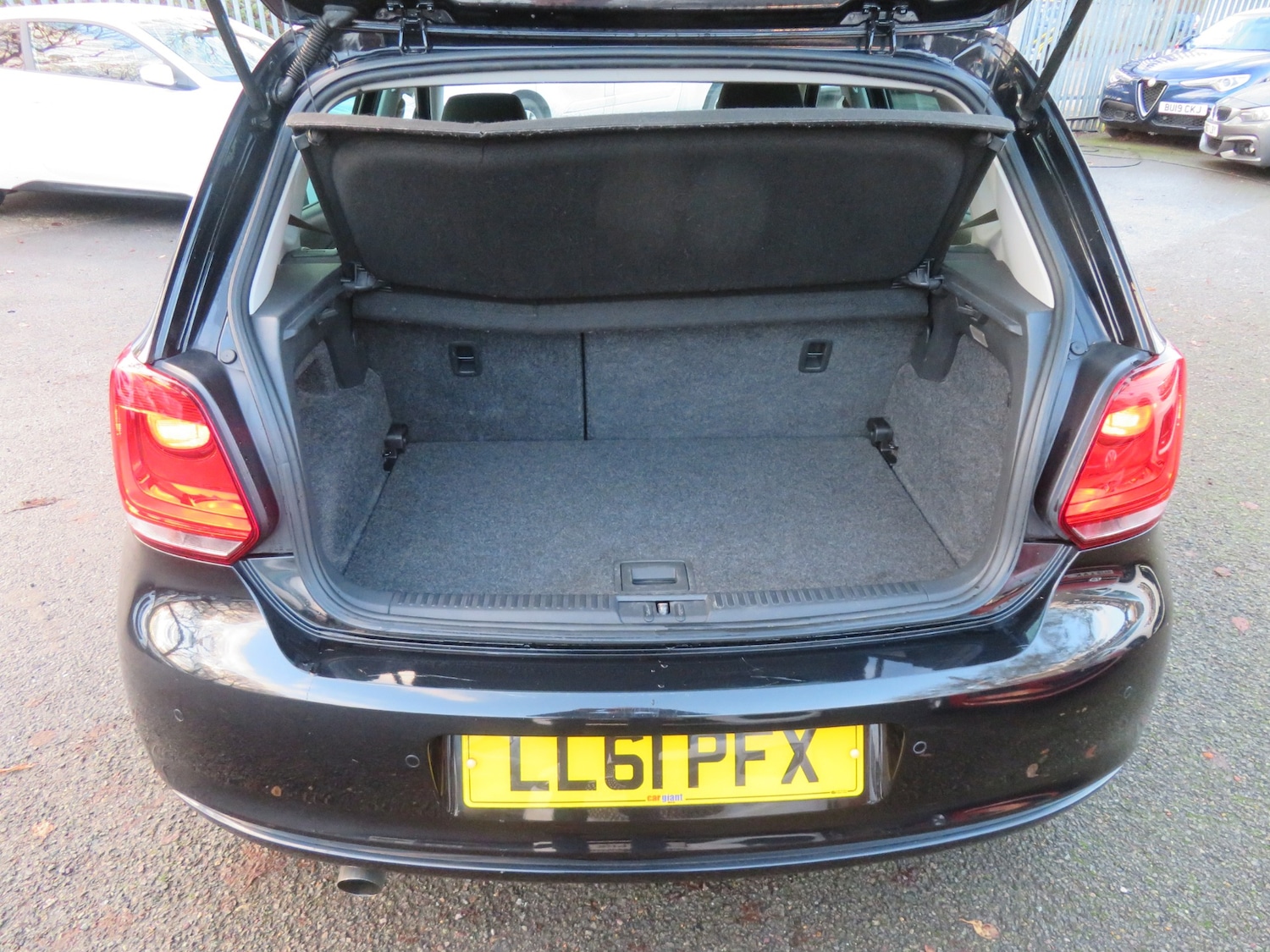 Used Volkswagen Polo 2011 for sale - 77014982: Photo 13