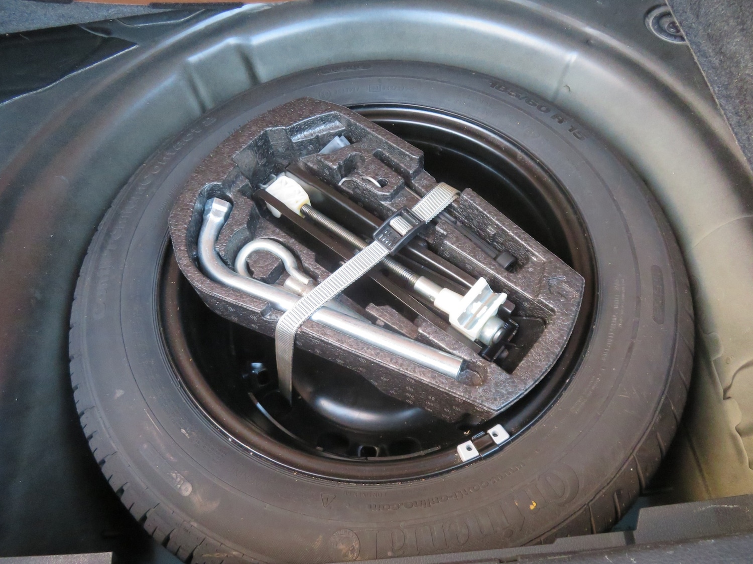 Used Volkswagen Polo 2011 for sale - 77014982: Photo 14