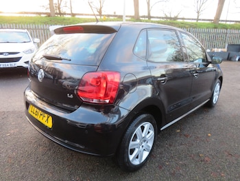 Used Volkswagen Polo 2011 for sale - 77014982: Photo