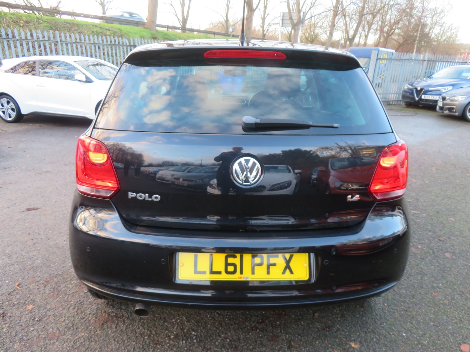 Used Volkswagen Polo 2011 for sale - 77014982: Photo 5