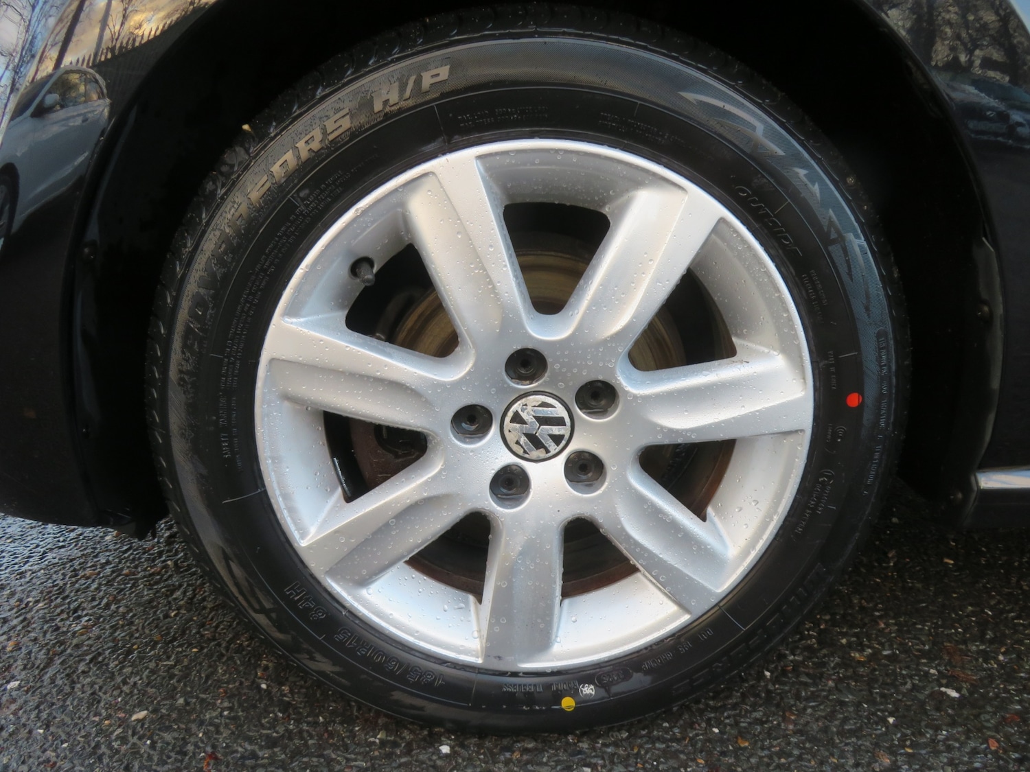 Used Volkswagen Polo 2011 for sale - 77014982: Photo 8