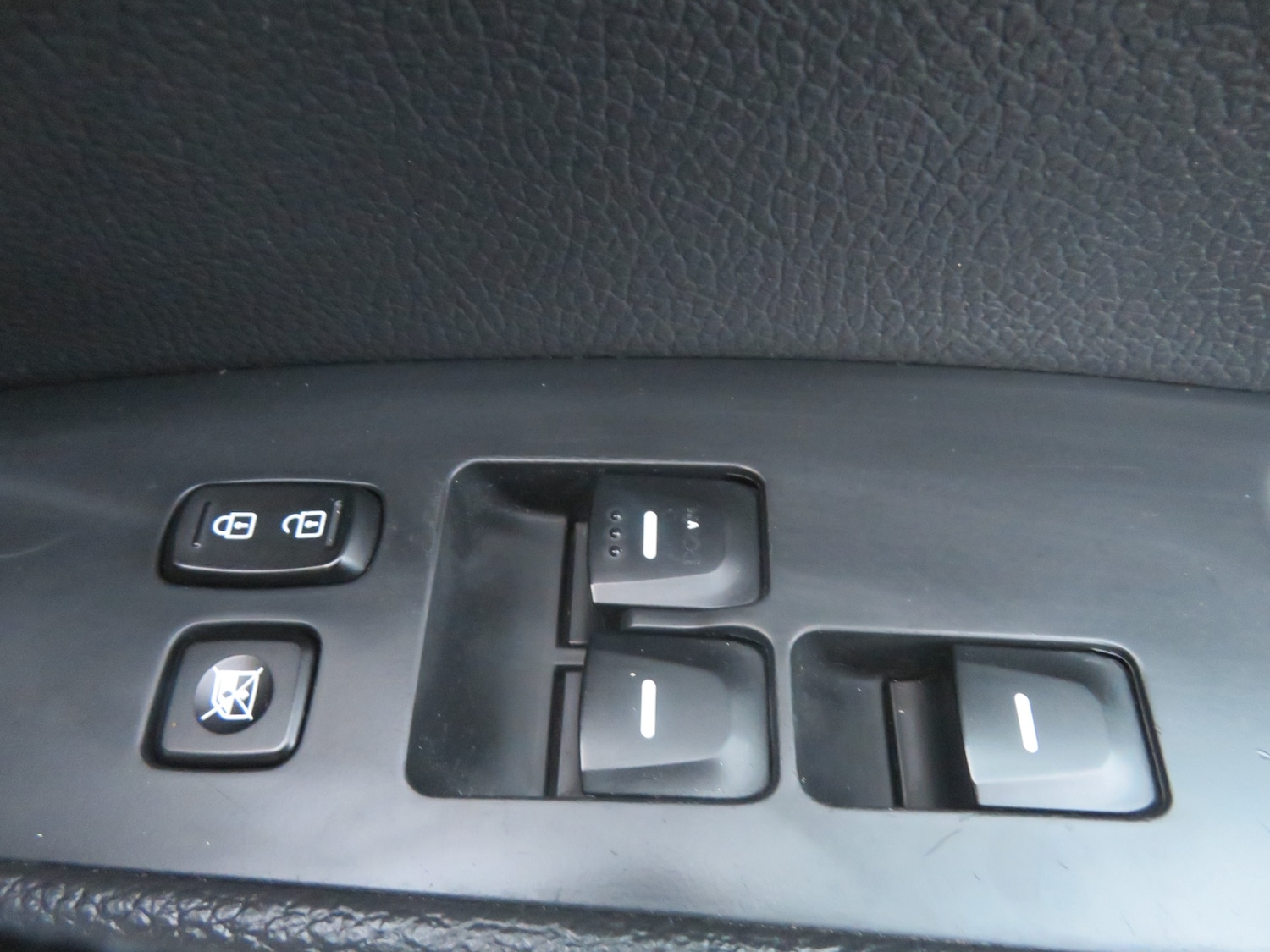 Used Hyundai Veloster 2014 for sale - 76431107: Photo 13