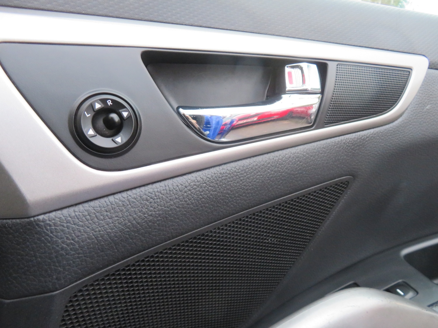 Used Hyundai Veloster 2014 for sale - 76431107: Photo 20