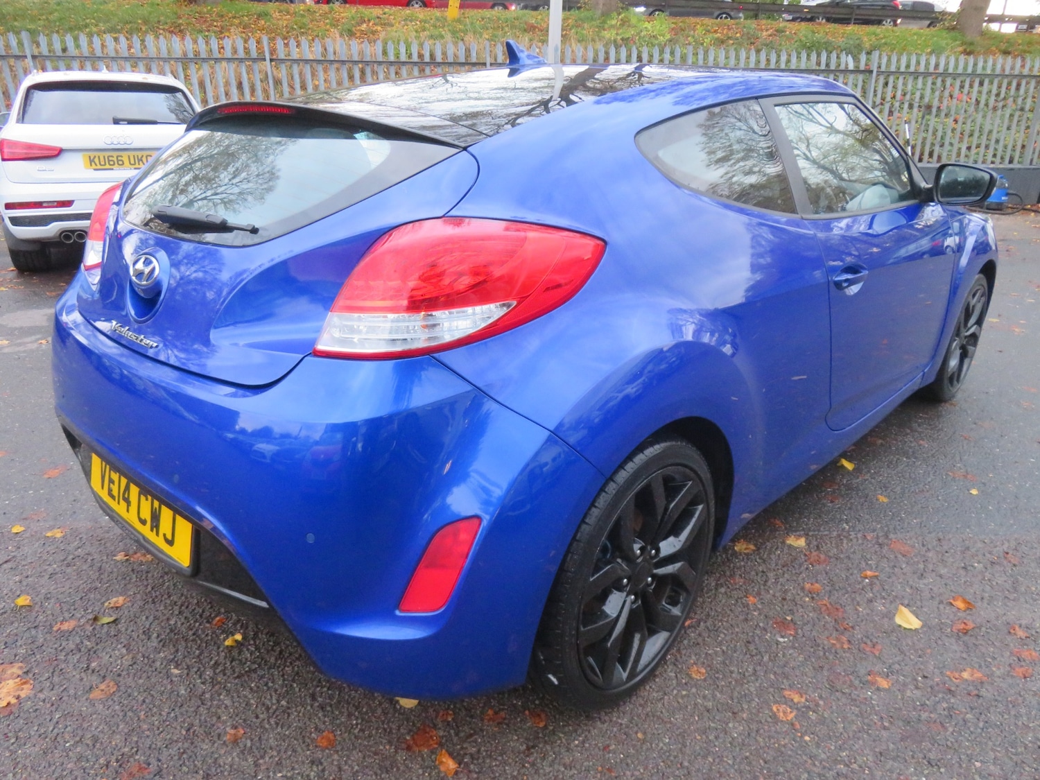 Used Hyundai Veloster 2014 for sale - 76431107: Photo 6