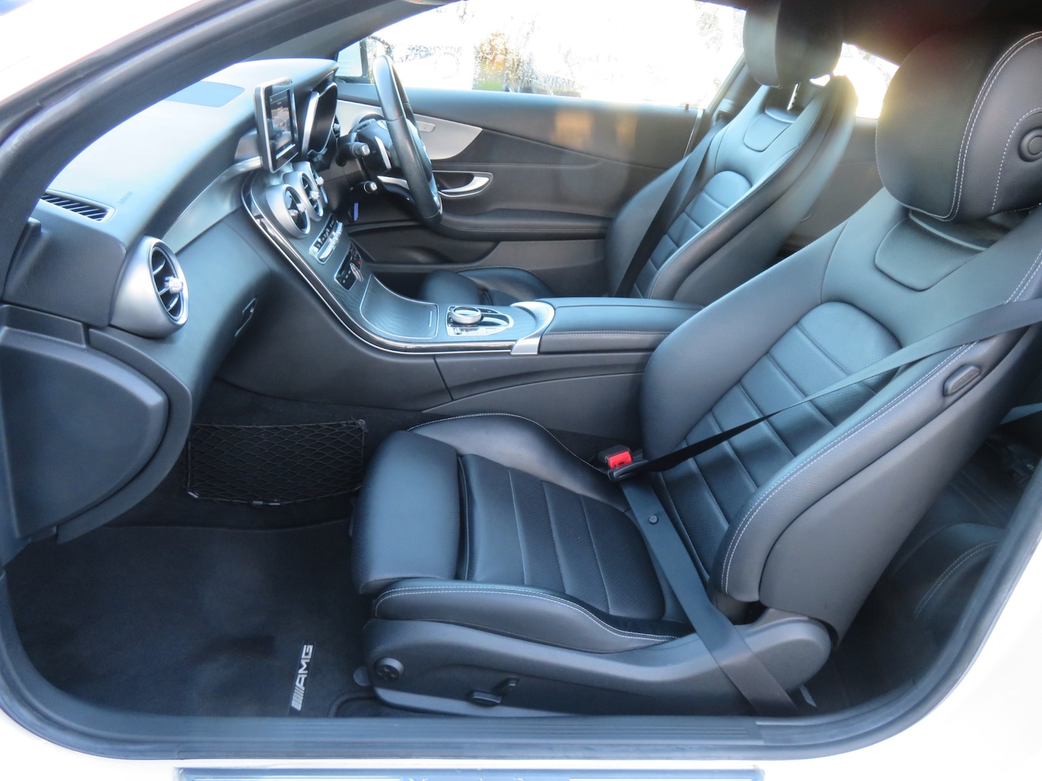 Used Mercedes-Benz C Class 2017 for sale - 76758979: Photo 11