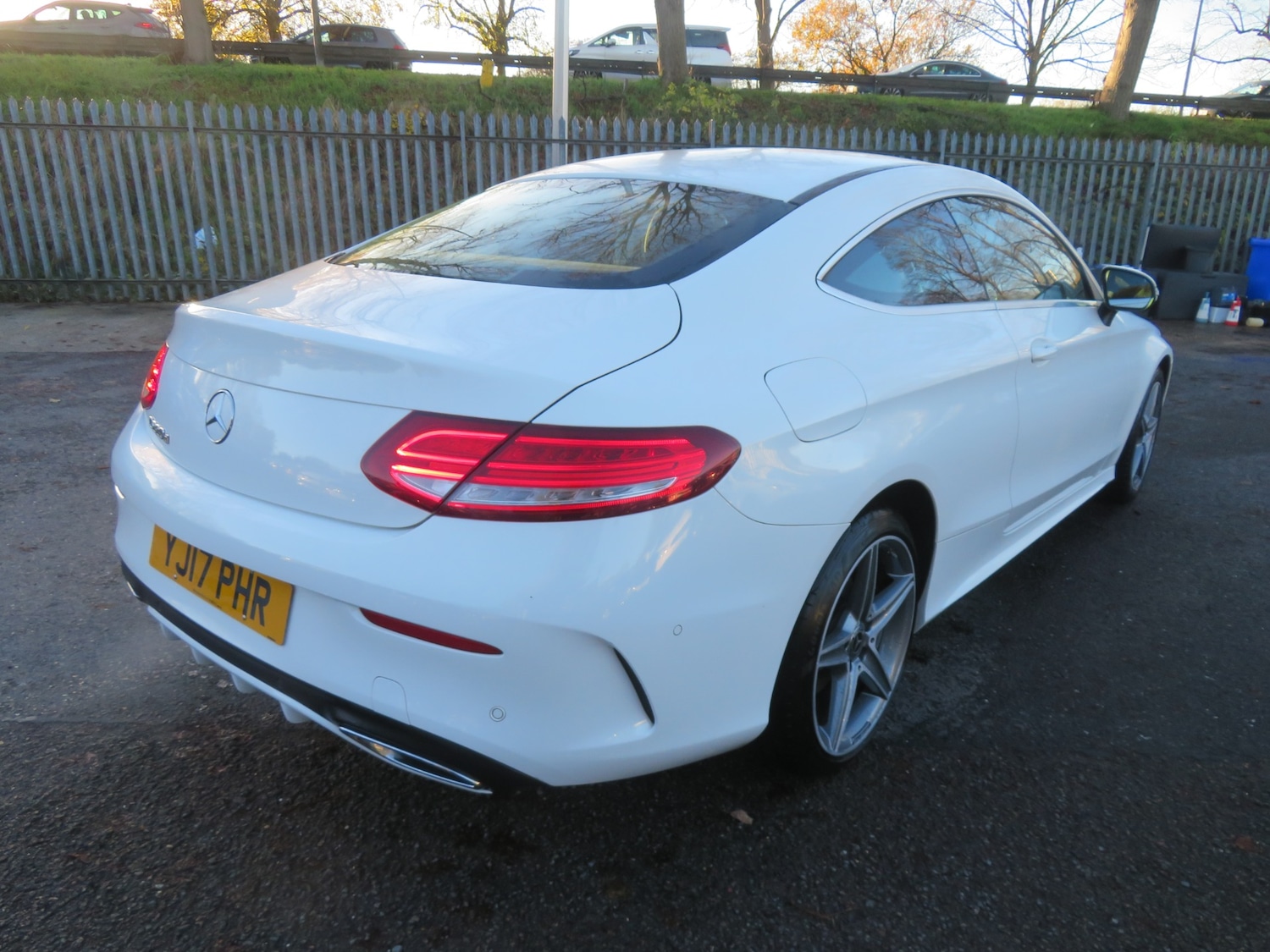 Used Mercedes-Benz C Class 2017 for sale - 76758979: Photo 4