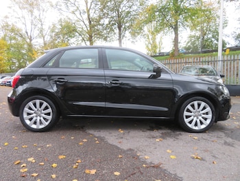 Used Audi A1 2014 for sale - 76331001: Photo