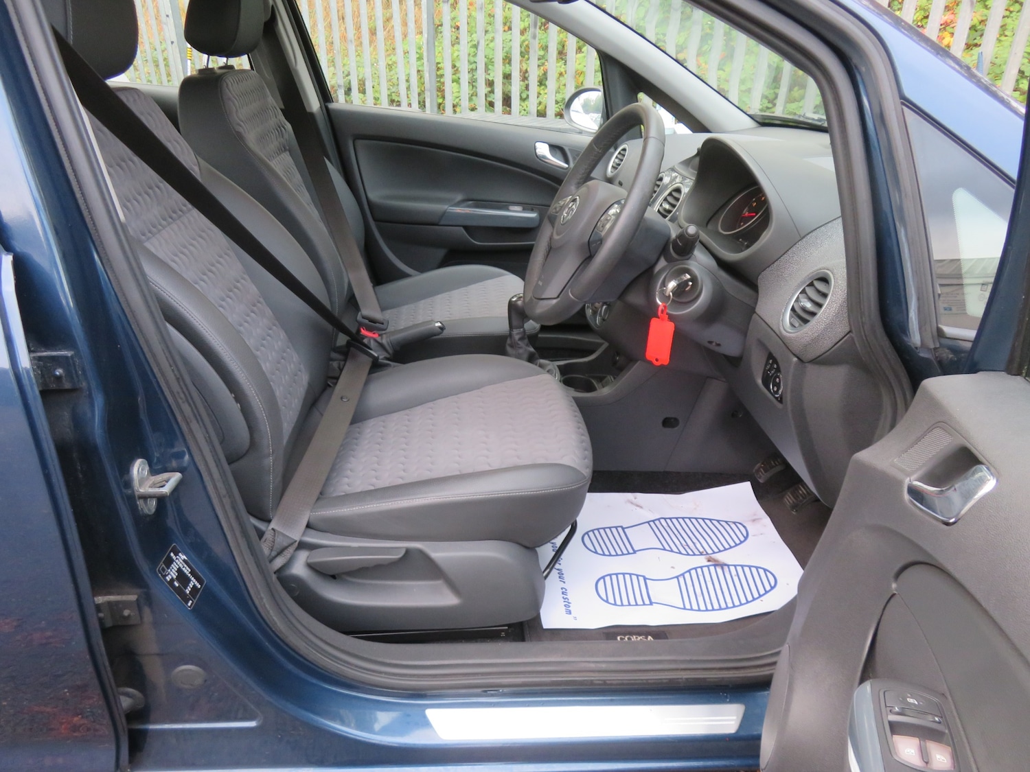 Used Vauxhall Corsa 2012 for sale - 76258955: Photo 10