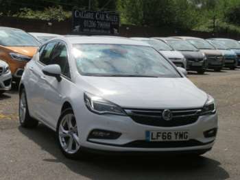 2016 (66) - 2016 (66) Vauxhall Astra 1.4 16V SRI 5dr White Petrol Manual