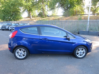 Used Ford Fiesta 2016 for sale - 79335158: Photo