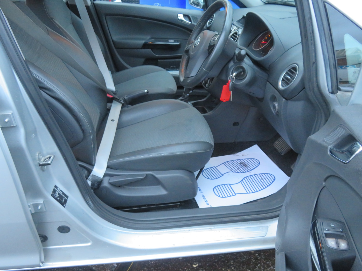 Used Vauxhall Corsa 2009 for sale - 77303817: Photo 10