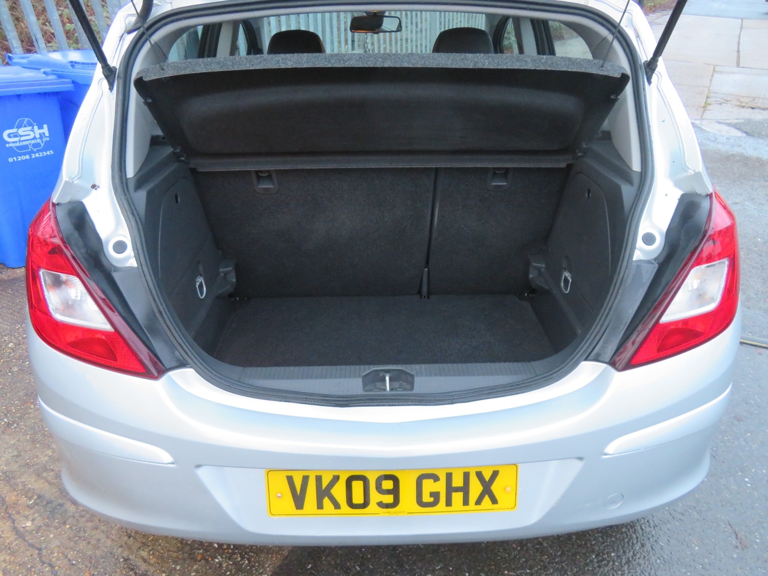 Used Vauxhall Corsa 2009 for sale - 77303817: Photo 14