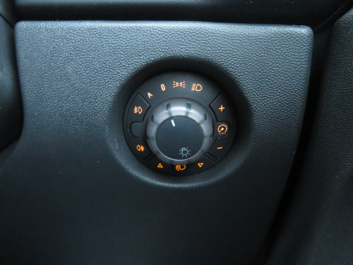 Used Vauxhall Corsa 2009 for sale - 77303817: Photo 21