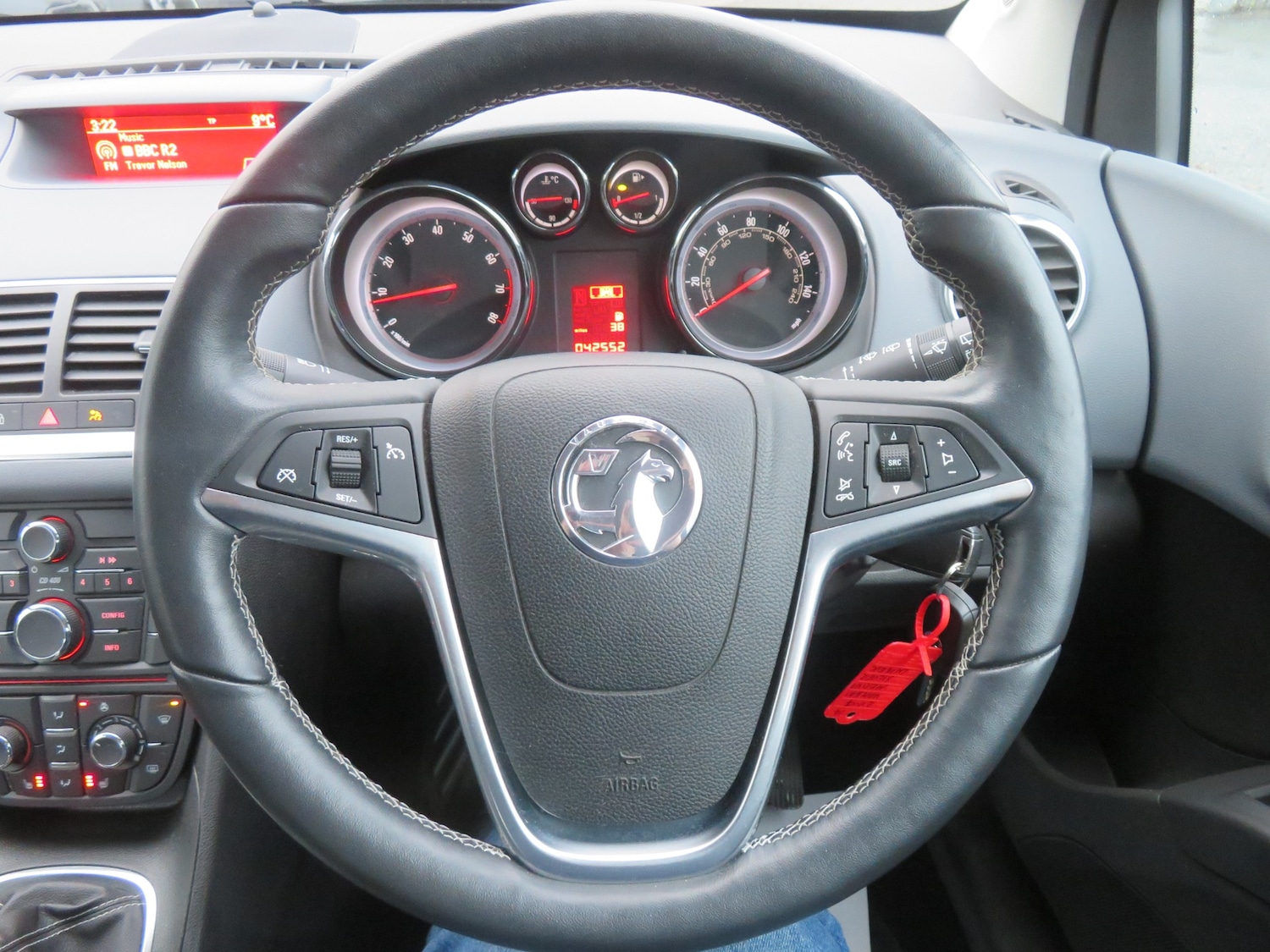 Used Vauxhall Meriva 2014 for sale - 77251521: Photo 17