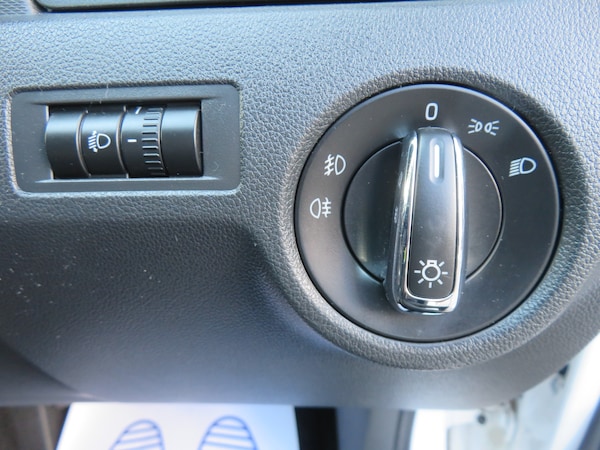 Used Skoda Rapid 2013 for sale - 76114014: Photo 17