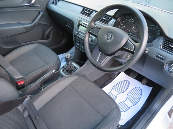 Used Skoda Rapid 2013 for sale - 76114014: Photo 23