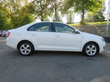 Used Skoda Rapid 2013 for sale - 76114014: Photo