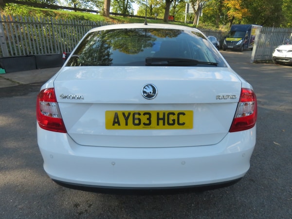 Used Skoda Rapid 2013 for sale - 76114014: Photo 6