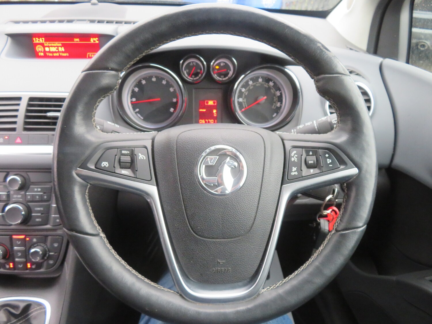 Used Vauxhall Meriva 2013 for sale - 77956916: Photo 16