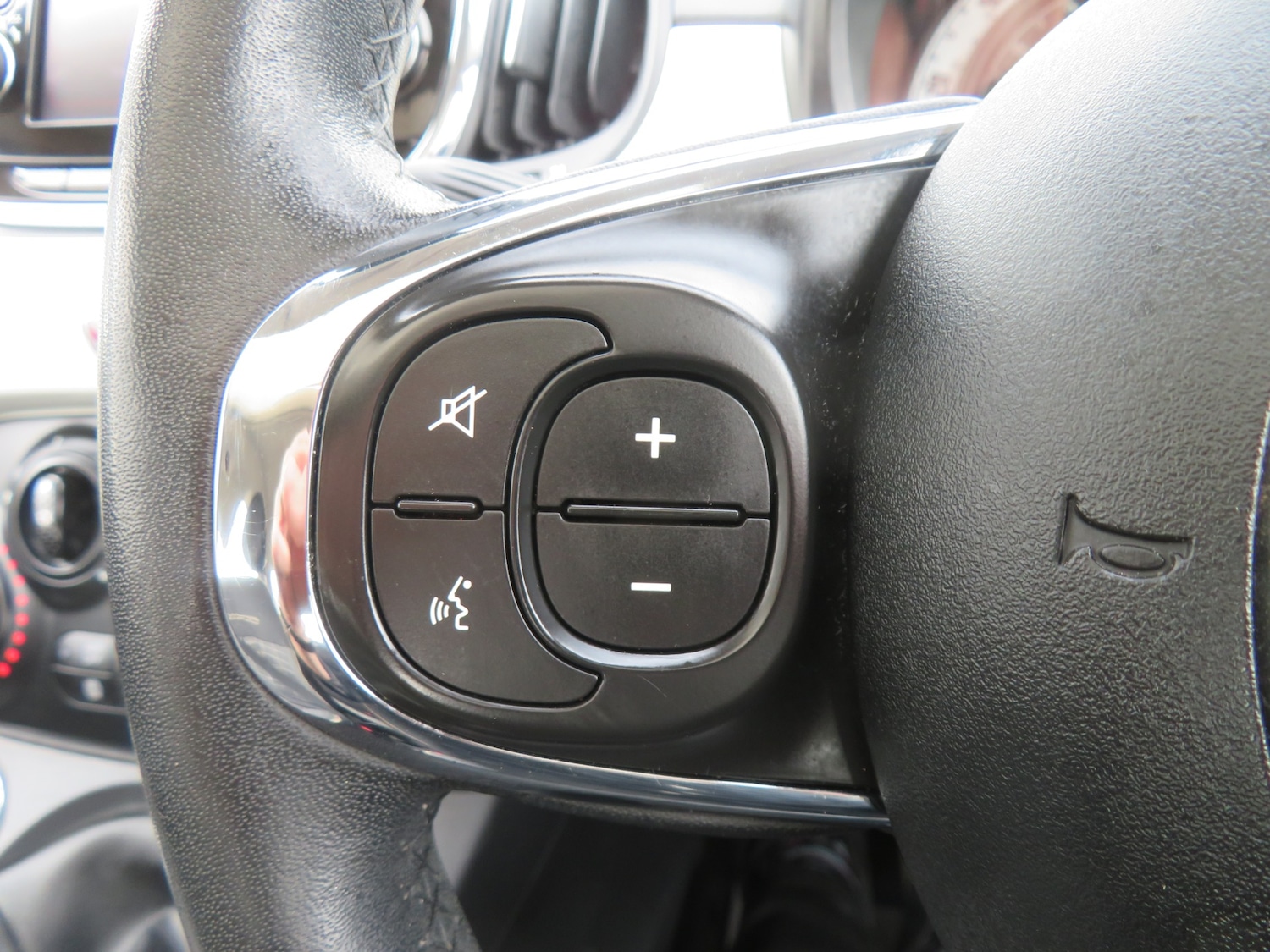 Used Fiat 500 2016 for sale - 78045857: Photo 24