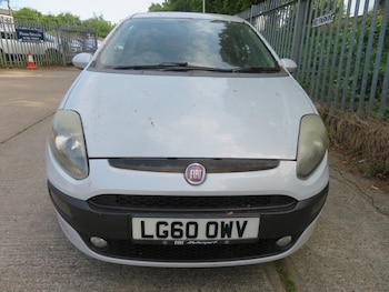 Used Fiat Punto Evo 2010 for sale - 75030367: Photo
