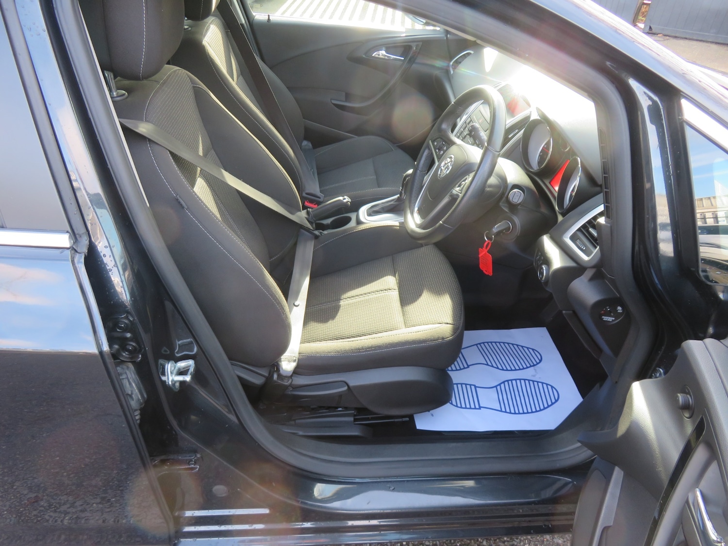 Used Vauxhall Astra 2015 for sale - 77636539: Photo 10