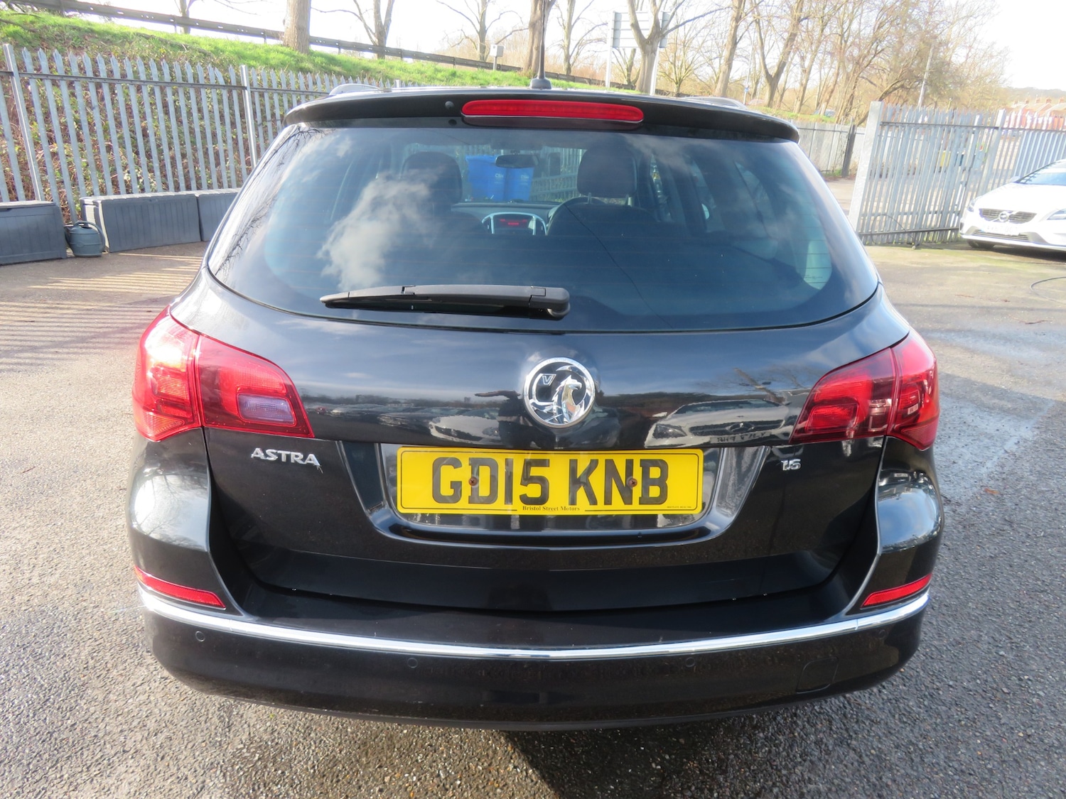 Used Vauxhall Astra 2015 for sale - 77636539: Photo 5