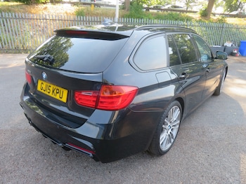 Used BMW 3 Series 2015 for sale - 79142841: Photo