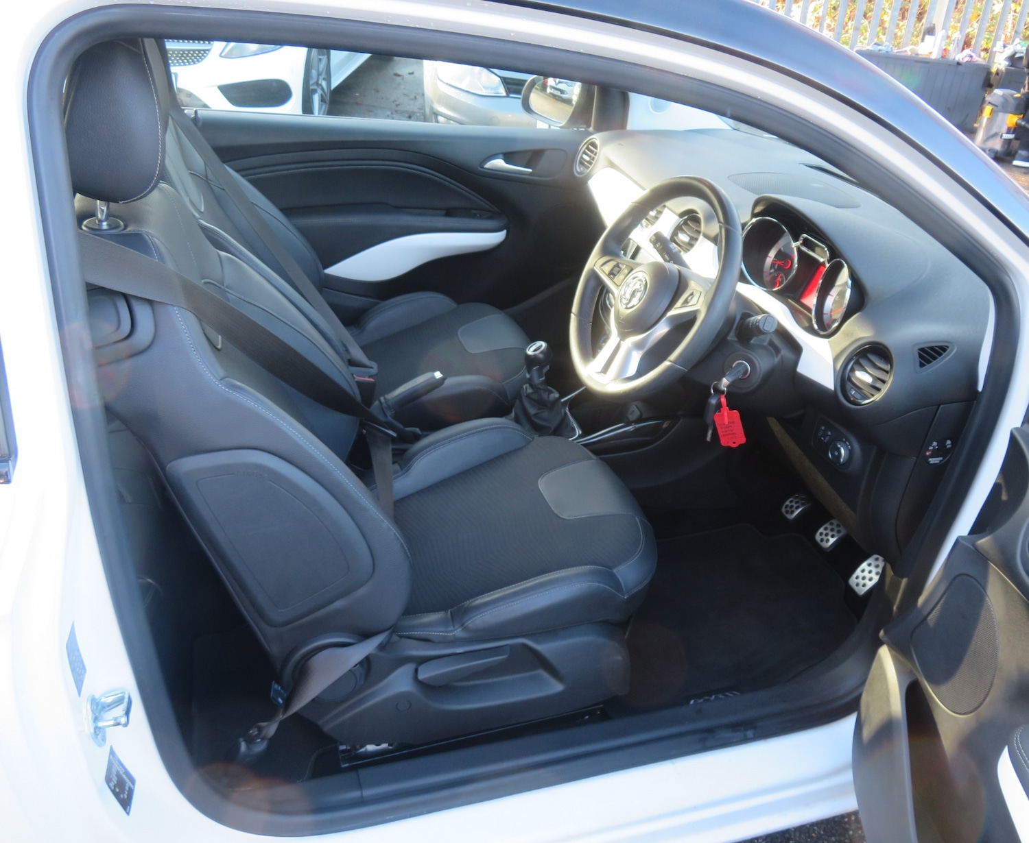 Used Vauxhall ADAM 2017 for sale - 76830759: Photo 10