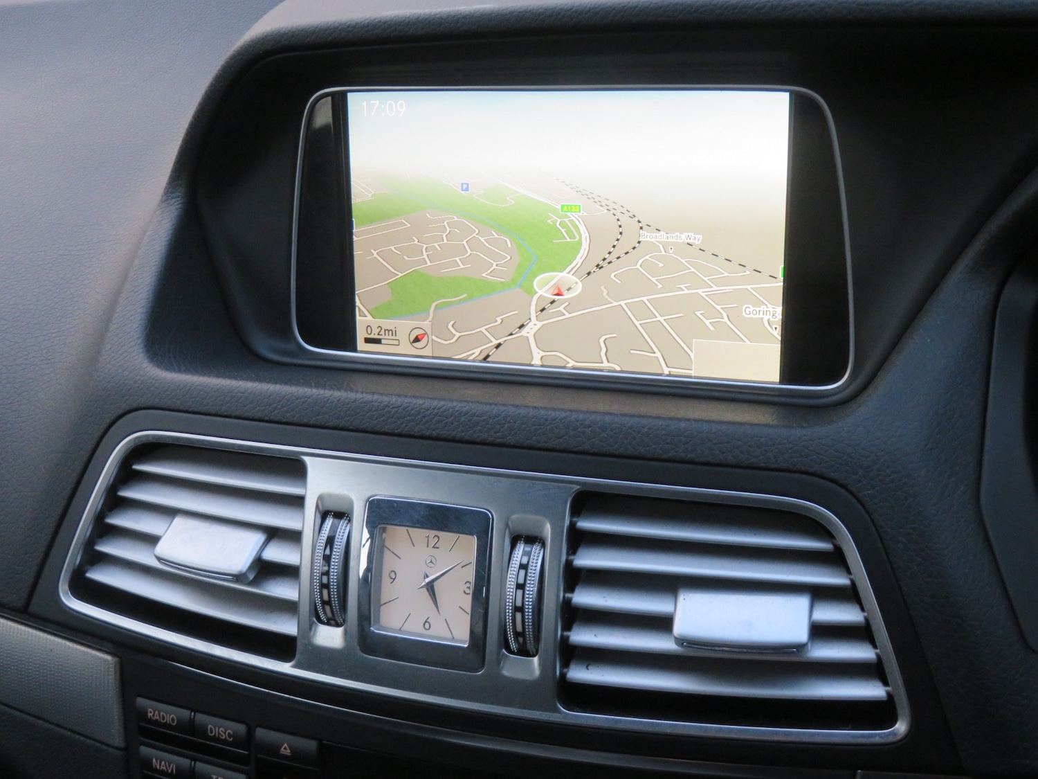 Used Mercedes-Benz E Class 2014 for sale - 76497598: Photo 17