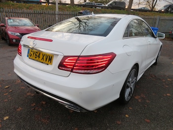 Used Mercedes-Benz E Class 2014 for sale - 76497598: Photo